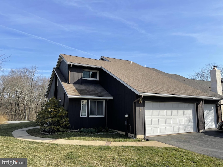 Sold $255,750 • Co-Listing Agent