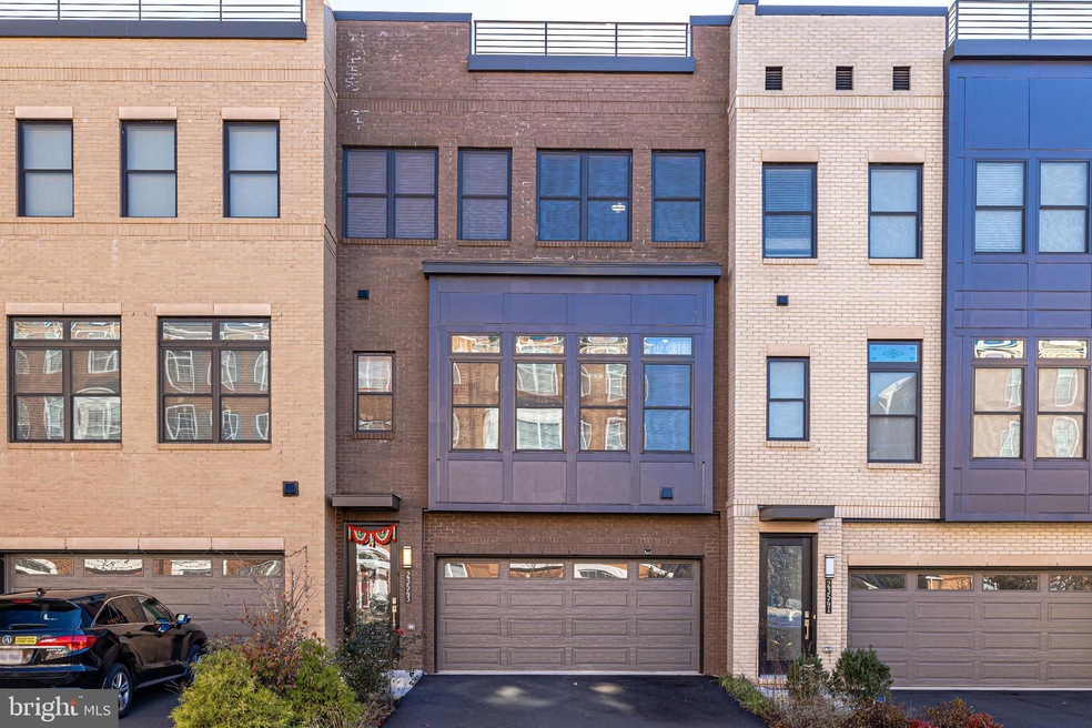 23543 Buckland Farm Terrace, Ashburn, VA 20148 - photo 1