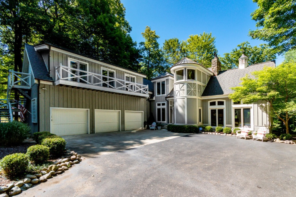 14092 Lakeshore Rd, Lakeside, MI 49116 - photo 1