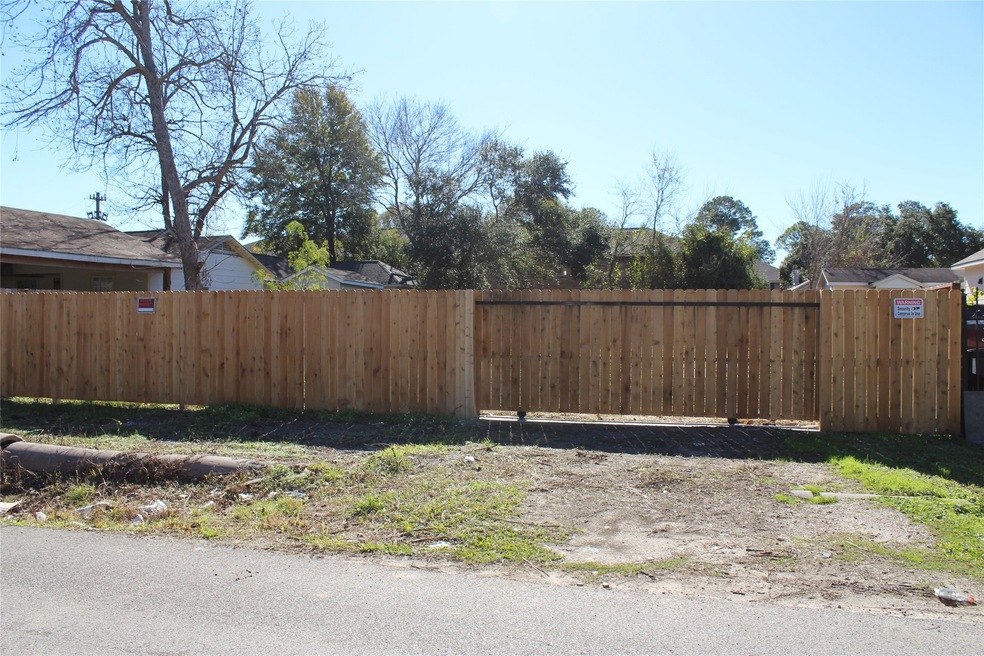 2630 Charles Rd, Houston, TX 77093 - photo 1