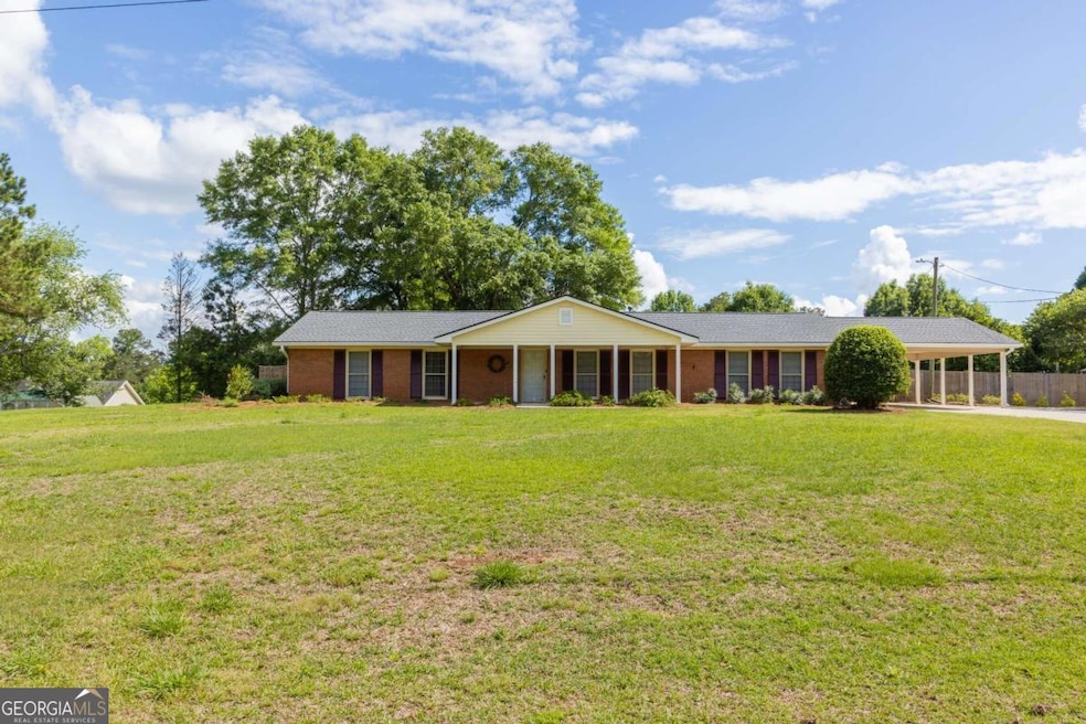 675 Mountain View Dr, Thomaston, GA 30286 - photo 1