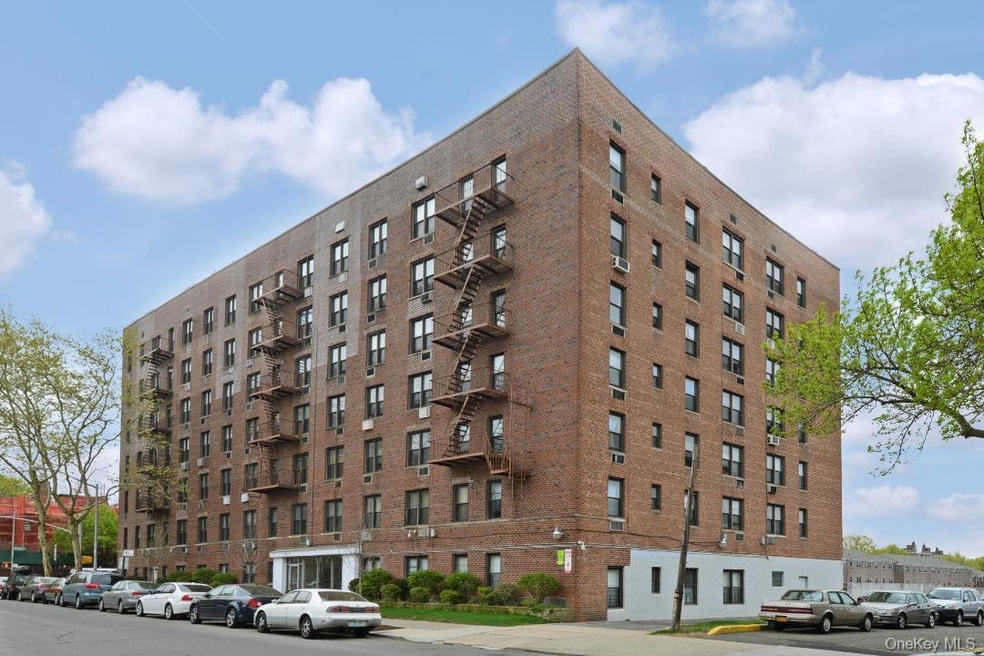 152-72 Melbourne Ave unit 2A, Flushing, NY 11367 - photo 1