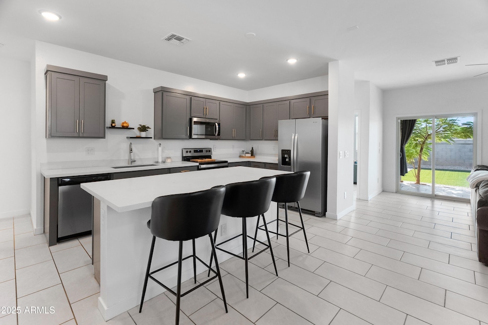 8636 N 169th Ave, Waddell, AZ 85355 - photo 1