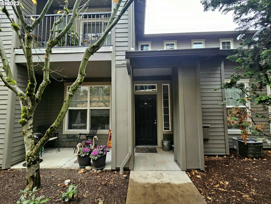 2670 Snowberry Ridge Ct unit 2670, West Linn, OR 97068 - photo 1