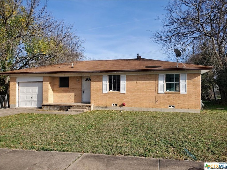 1107 S 27th St, Copperas Cove, TX 76522 - photo 1