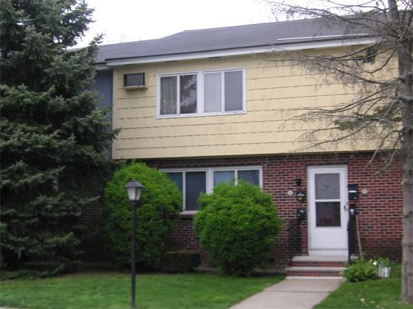 28 Shawsheen Ct unit B, Lawrence, MA 01843 - photo 1