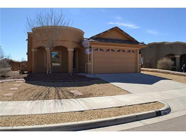 14268 Desert Sky Dr, Horizon City, TX 79928 - photo 1