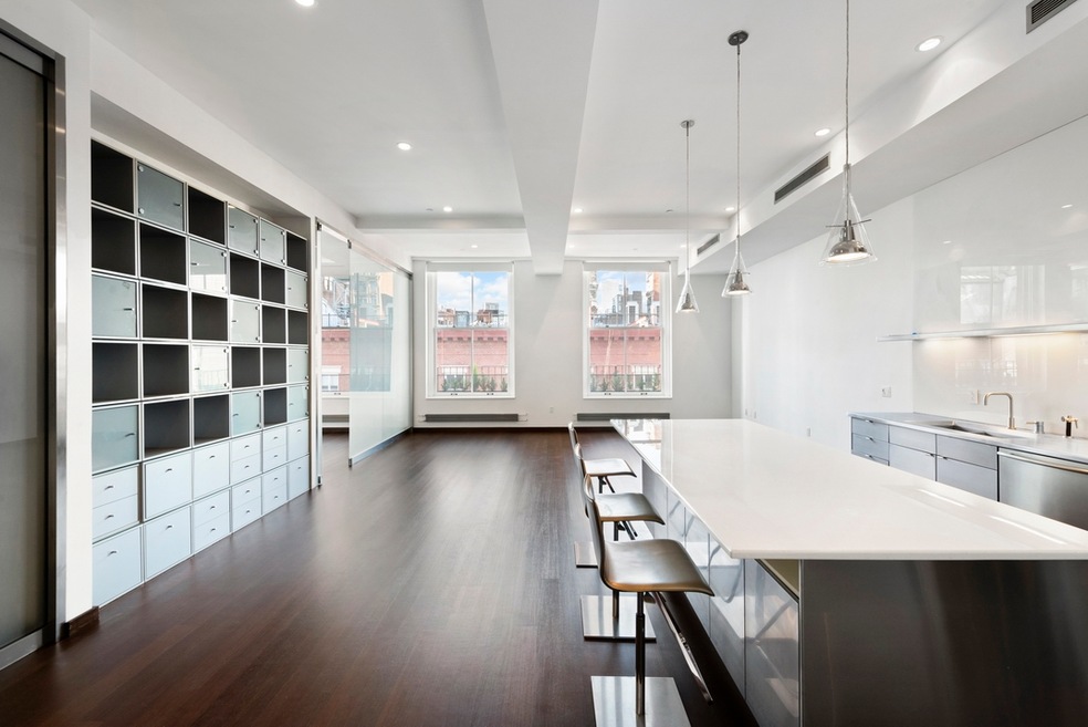 39 Crosby St unit 5-W, New York, NY 10013 - photo 1