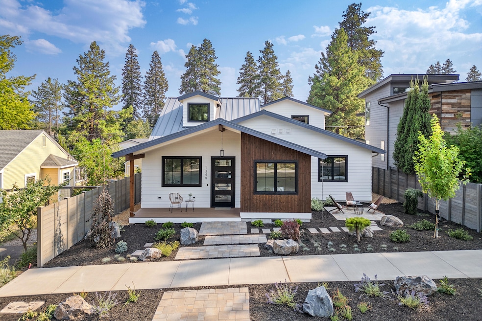 1349 NW Ithaca Ave, Bend, OR 97701 - photo 1