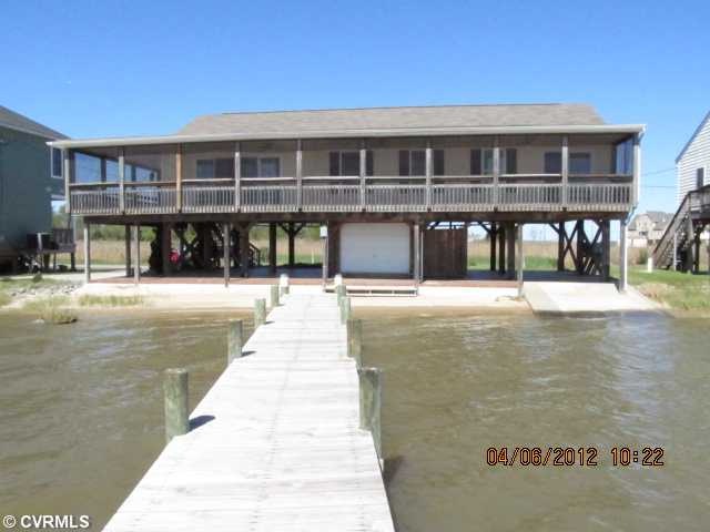 916 Fort Lowry Ln, Dunnsville, VA 22454 - photo 1