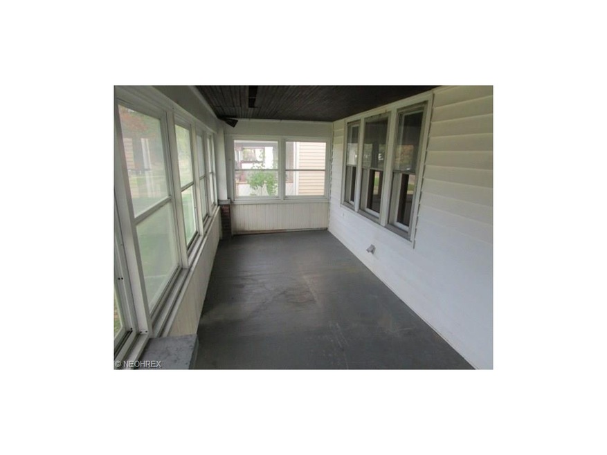 1738 E 34th St, Lorain, OH 44055 - photo 1