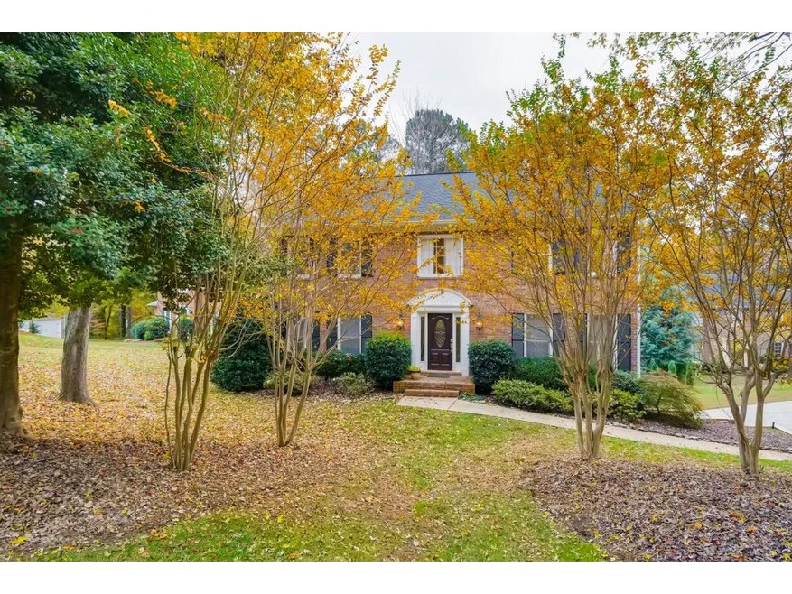 Renovated Lassister Home On Cul-De-Sac Lot!