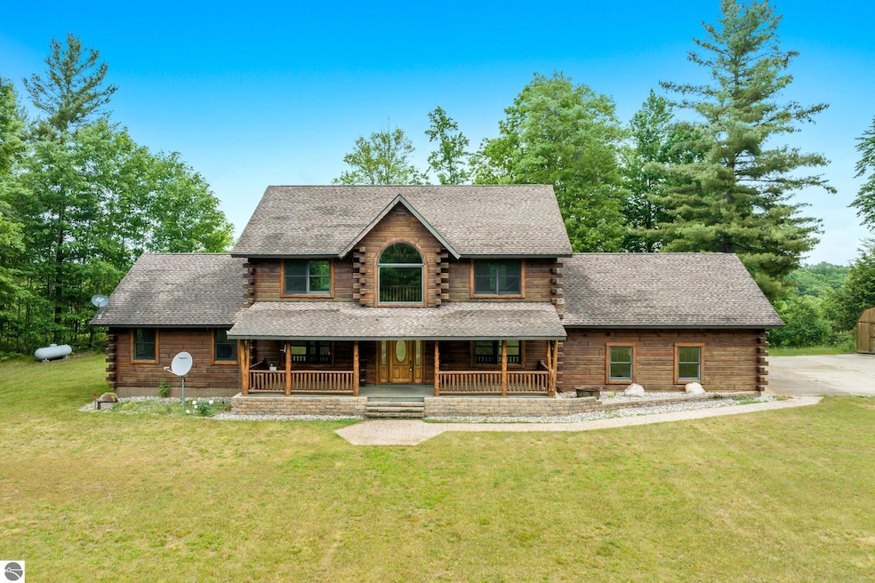 9644 Guenthardt Rd, Manistee, MI 49660 - photo 1