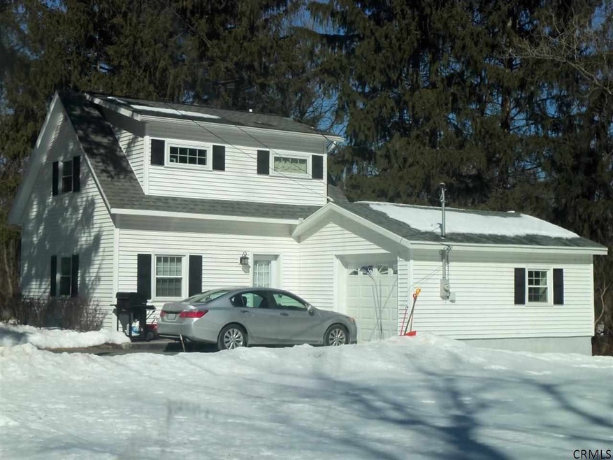 5 Dewey Ave, Delmar, NY 12054 - photo 1