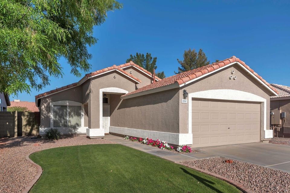 204 N Rock St Gilbert AZ 85234-MLS_Size-