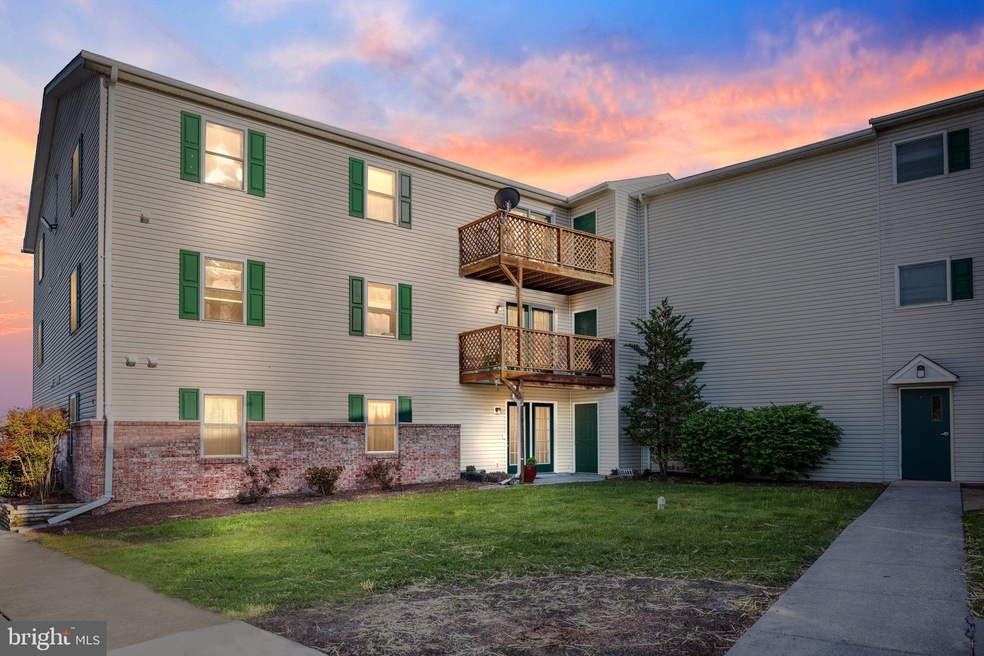 85 C-1 Hailey Ln unit C-1, Strasburg, VA 22657 - photo 1