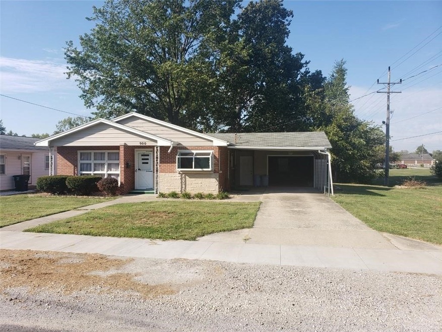 900 W Saint Louis Ave, Effingham, IL 62401 - photo 1