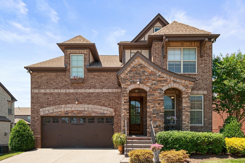 Sold $549,900 • Co-Listing Agent