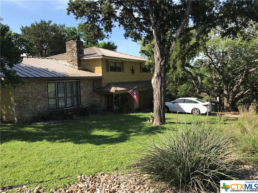 103 Ridgeway Dr, San Marcos, TX 78666 - photo 1