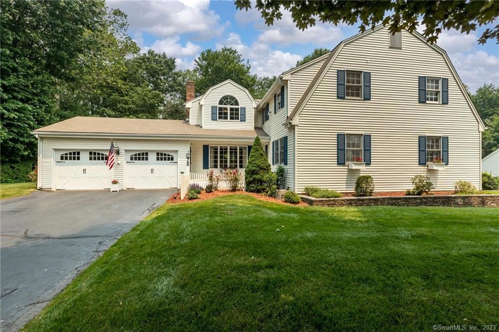 77 Goff Brook Cir, Wethersfield, CT 06109 - photo 1