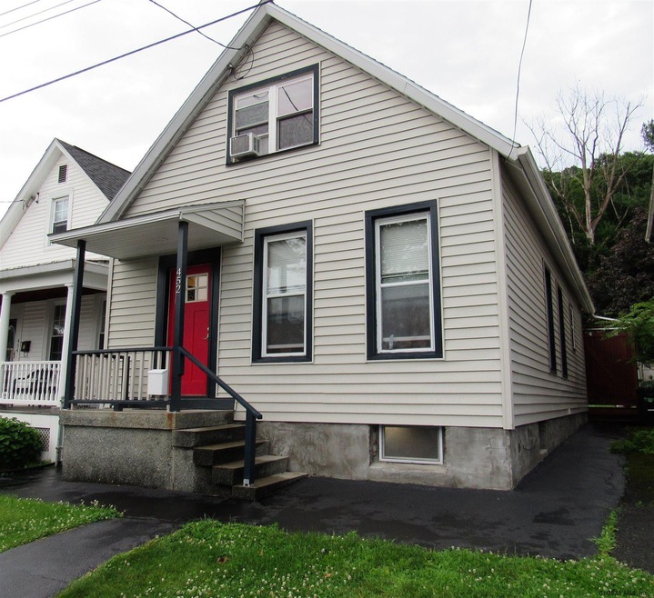 452 9th Ave, Troy, NY 12182 - photo 1