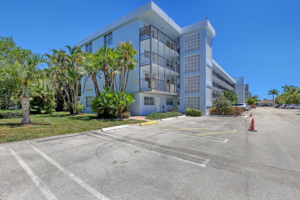 2006 S Federal Hwy unit G205, Boynton Beach, FL 33435 - photo 1