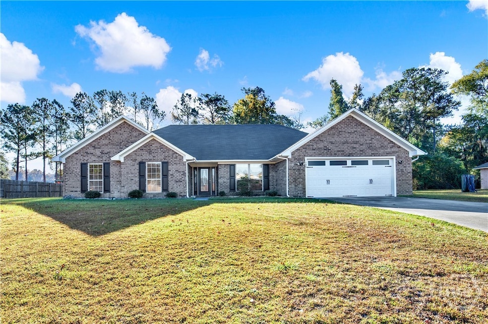 125 Shawn Ct, Hinesville, GA 31313 - photo 1