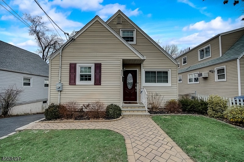 450 Garden St, Carlstadt, NJ 07072 - photo 1