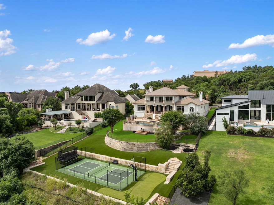 Aerial perspective of suburban area featuring a p