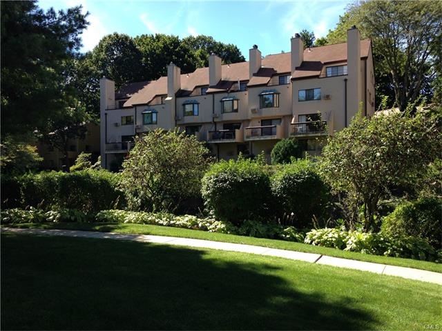 12 Glenville Rd unit 209, Greenwich, CT 06831 - photo 1