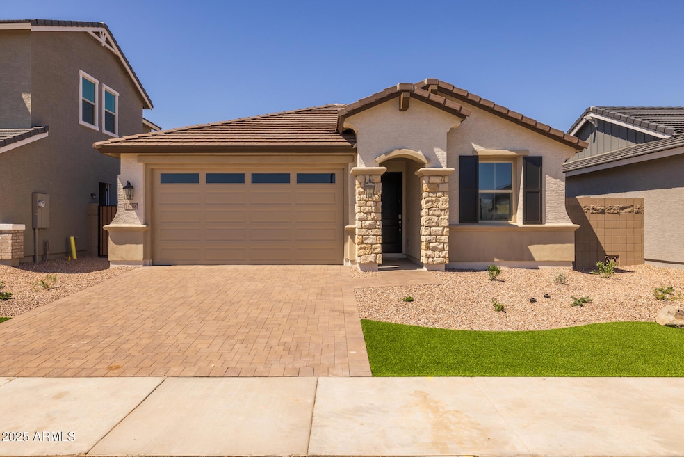 For Sale $424,565 • Co-Listing Agent