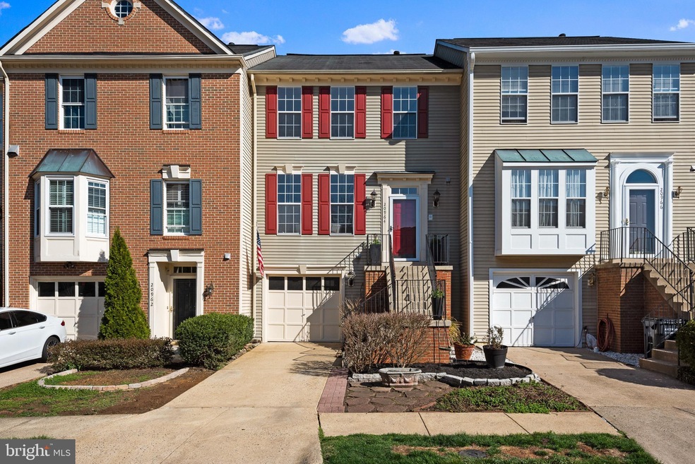 20964 Martingale Square, Sterling, VA 20165 - photo 1