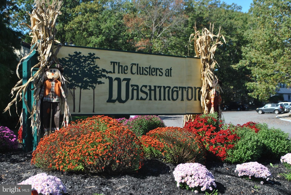 2 Thomas Jefferson Bldg unit 2, Blackwood, NJ 08012 - photo 1