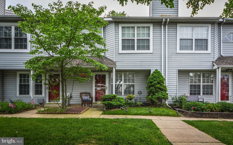 5 Old Mill Ln, Southampton, PA 18966 - photo 1