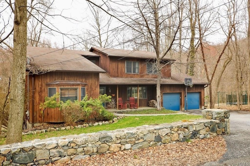 90 E Mountain Rd S, Cold Spring, NY 10516 - photo 1