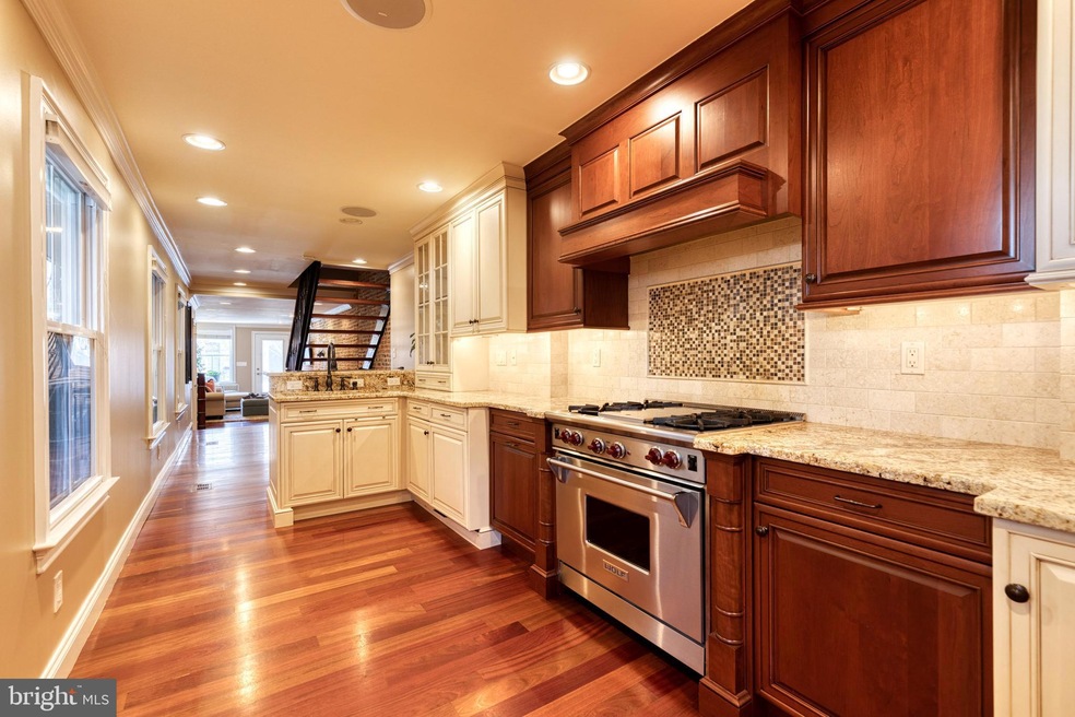 732 S Luzerne Ave, Baltimore, MD 21224 - photo 1