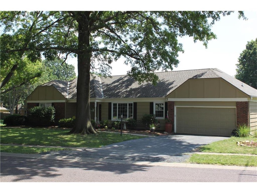 Beautiful treed corner lot
