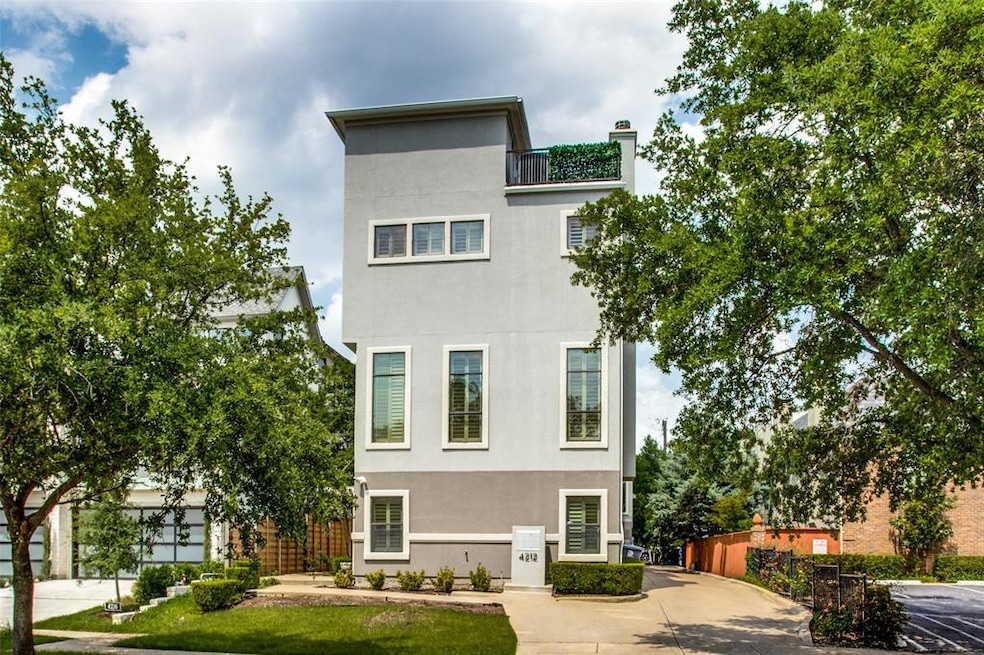 Sold • Co-Listing Agent