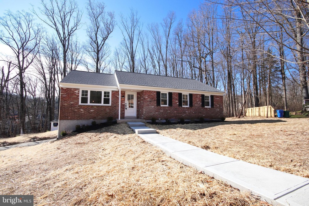 2 Oak Cir, Newtown Square, PA 19073 - photo 1