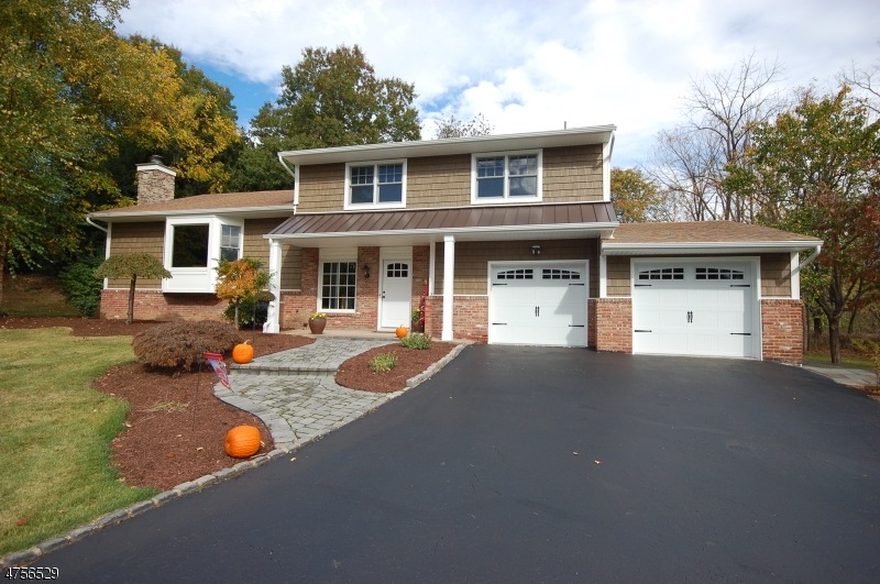 7 Craig Ct, Wayne, NJ 07470 - photo 1