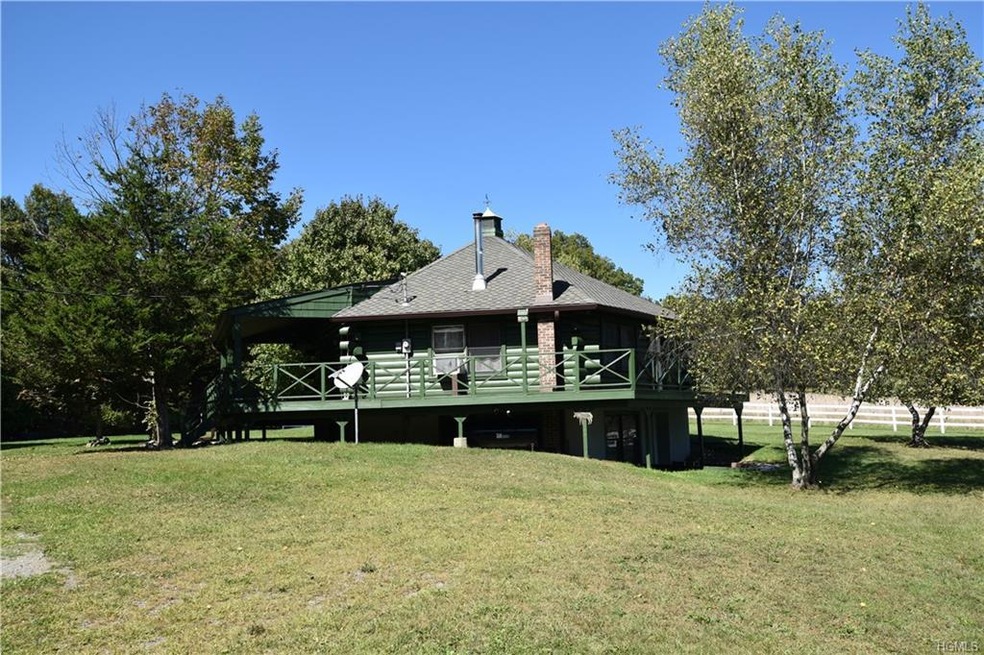 113 S Kaisertown Rd, Montgomery, NY 12549 - photo 1