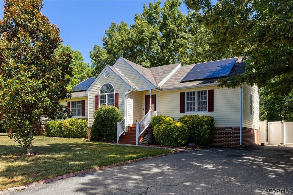 9649 Lockberry Ridge Loop, North Chesterfield, VA 23237 - photo 1