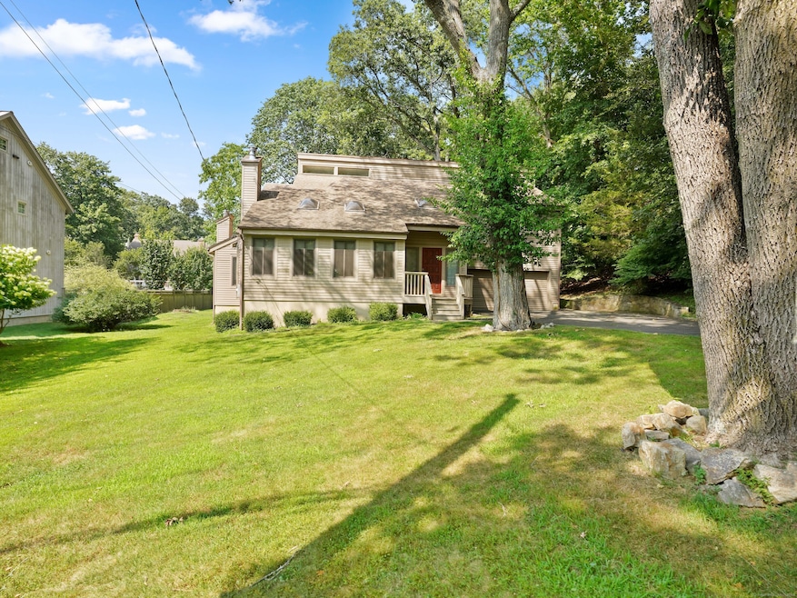 15 Keyser Rd, Westport, CT 06880 - photo 1