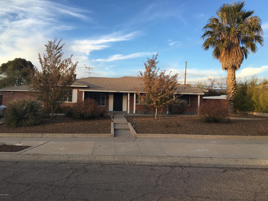 4857 E Scarlett St, Tucson, AZ 85711 - photo 1