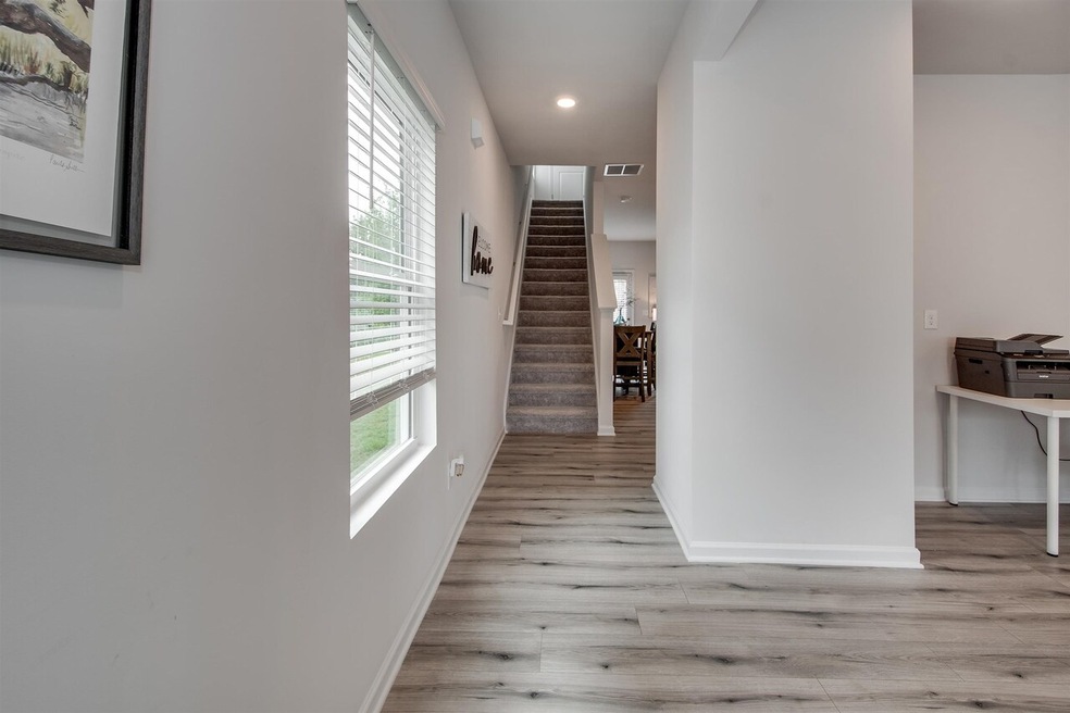 7555 Knoll Hollow Rd unit 51, Lithonia, GA 30058 - photo 1