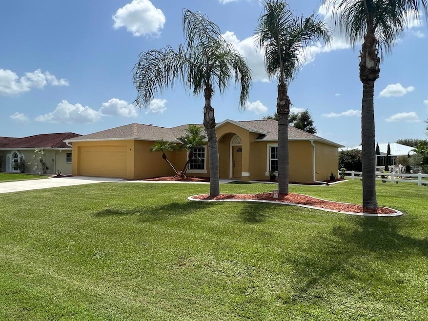 For Rent $1,900/month