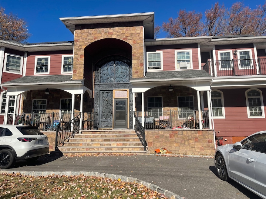 For Sale $1,888,888