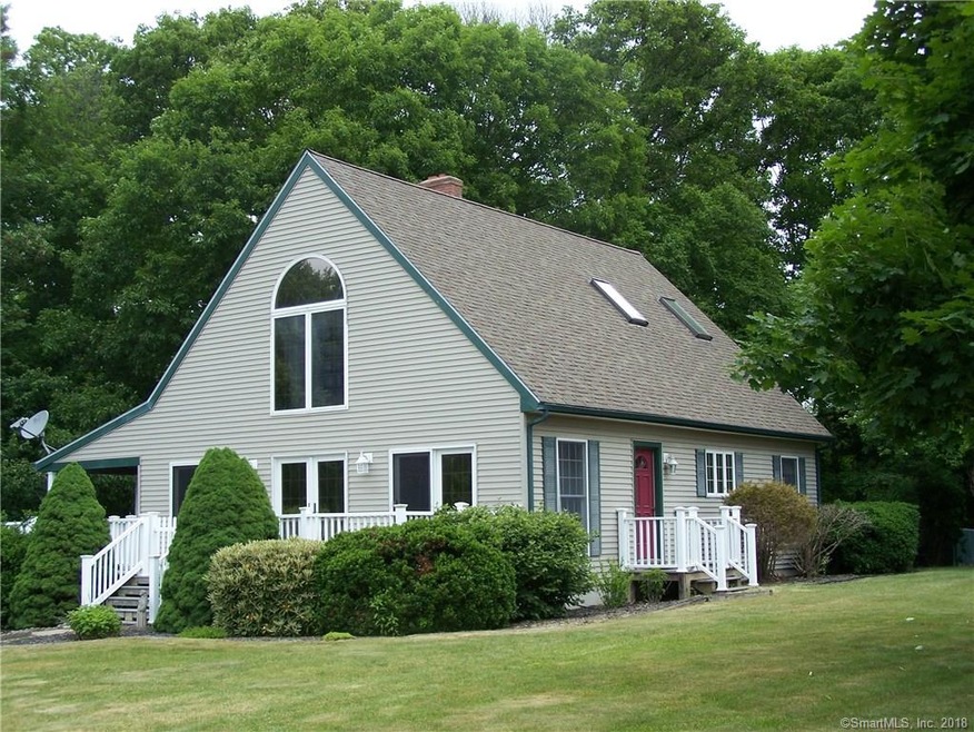 105 Starkweather Rd, Plainfield, CT 06374 - photo 1