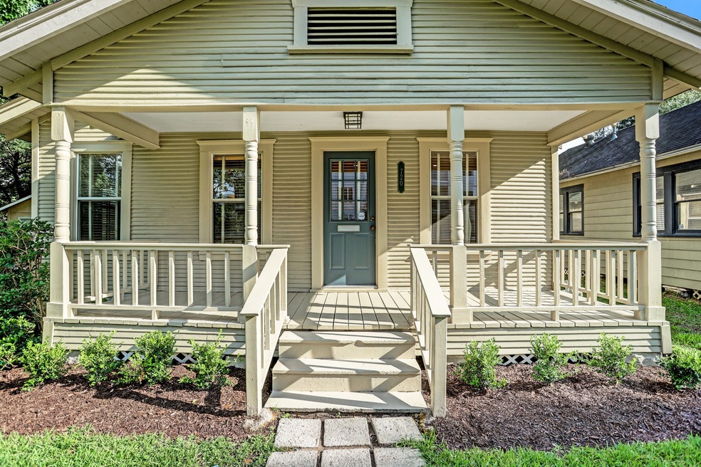 720 W 25th St, Houston, TX 77008 - photo 1