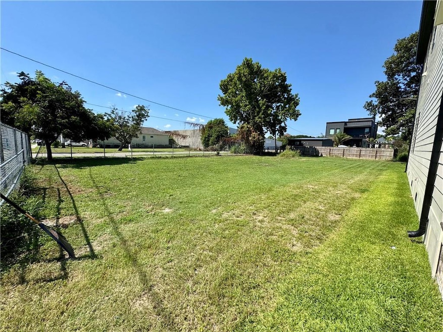 For Sale $150,000 • Co-Listing Agent